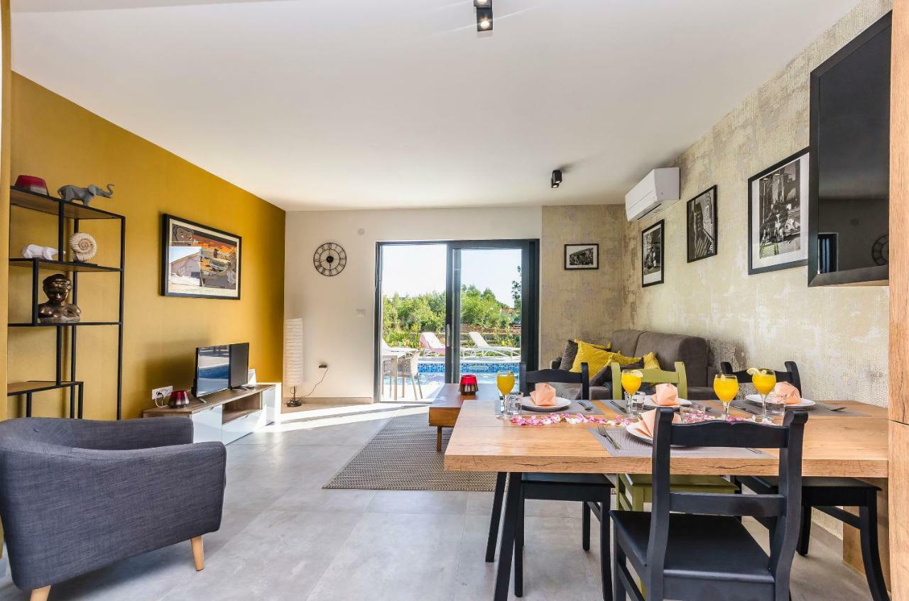 Apartments Villa Adriana II 斯里马 外观 照片