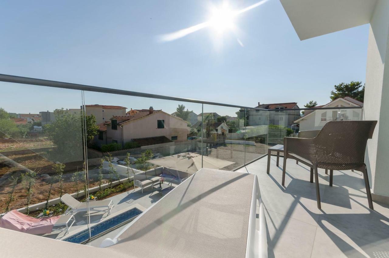Apartments Villa Adriana II 斯里马 外观 照片