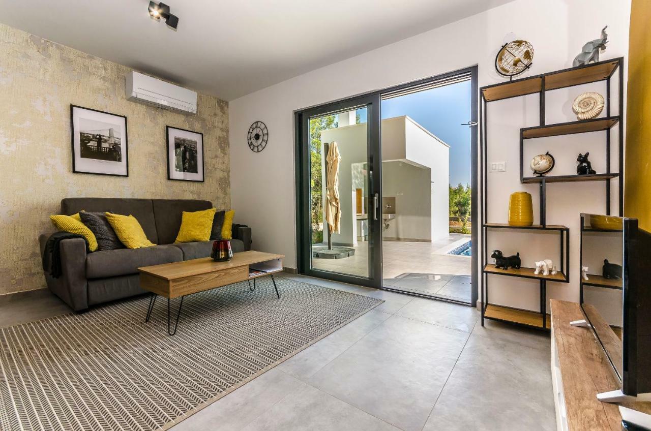 Apartments Villa Adriana II 斯里马 外观 照片